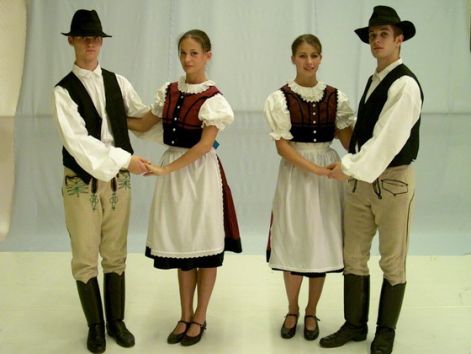 szekely-nepviselet.jpg